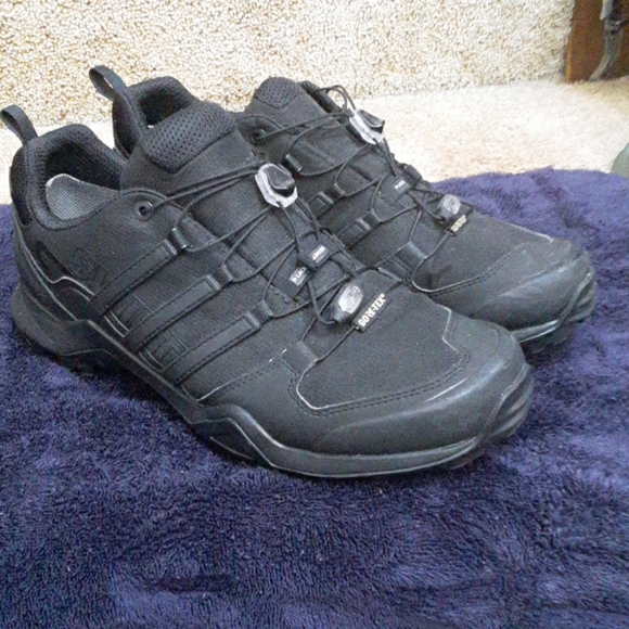 adidas swift gore tex